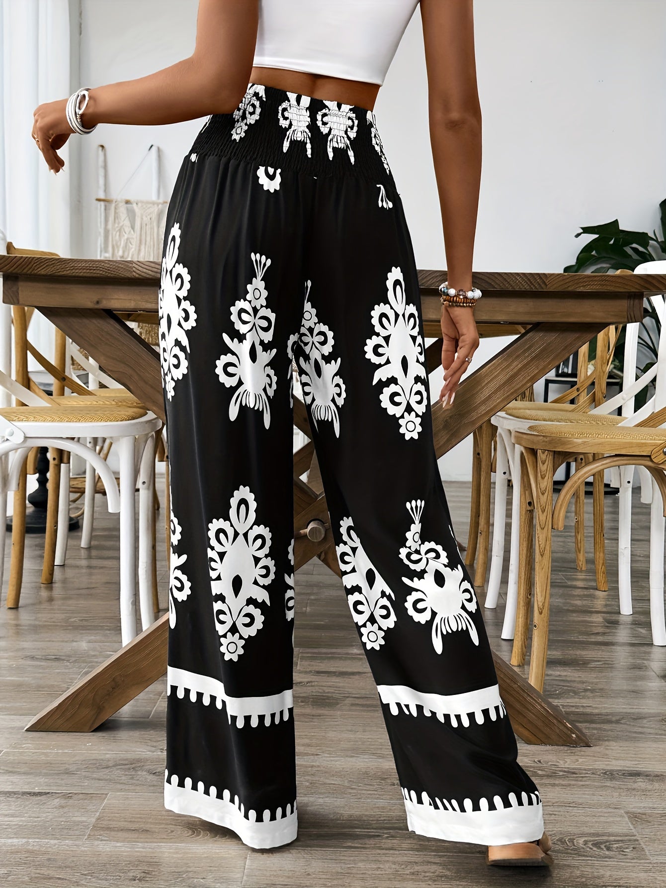 Lisa™ | Chic Floral Wide-Leg Pants