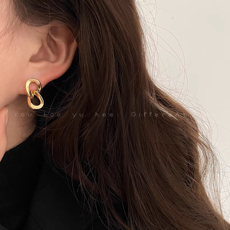 Nuna™ | Elegant Minimalist Metal Chain Earrings