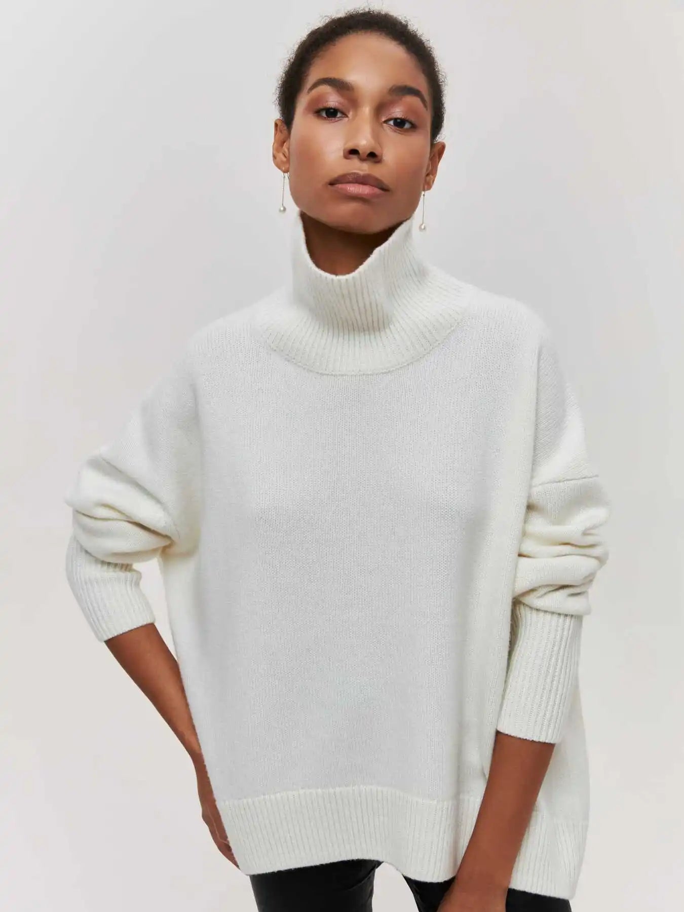 Olivia™ | Elegant Comfort Turtleneck Sweater