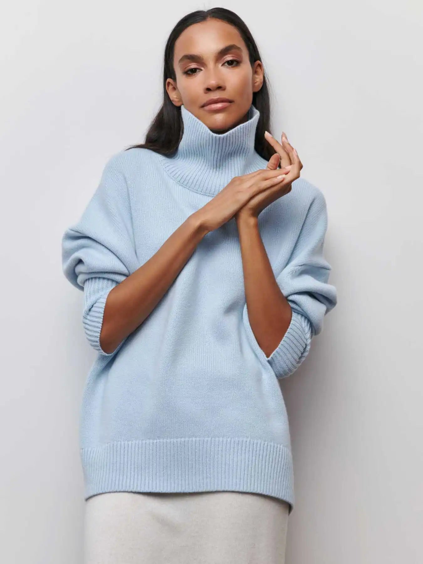 Olivia™ | Elegant Comfort Turtleneck Sweater