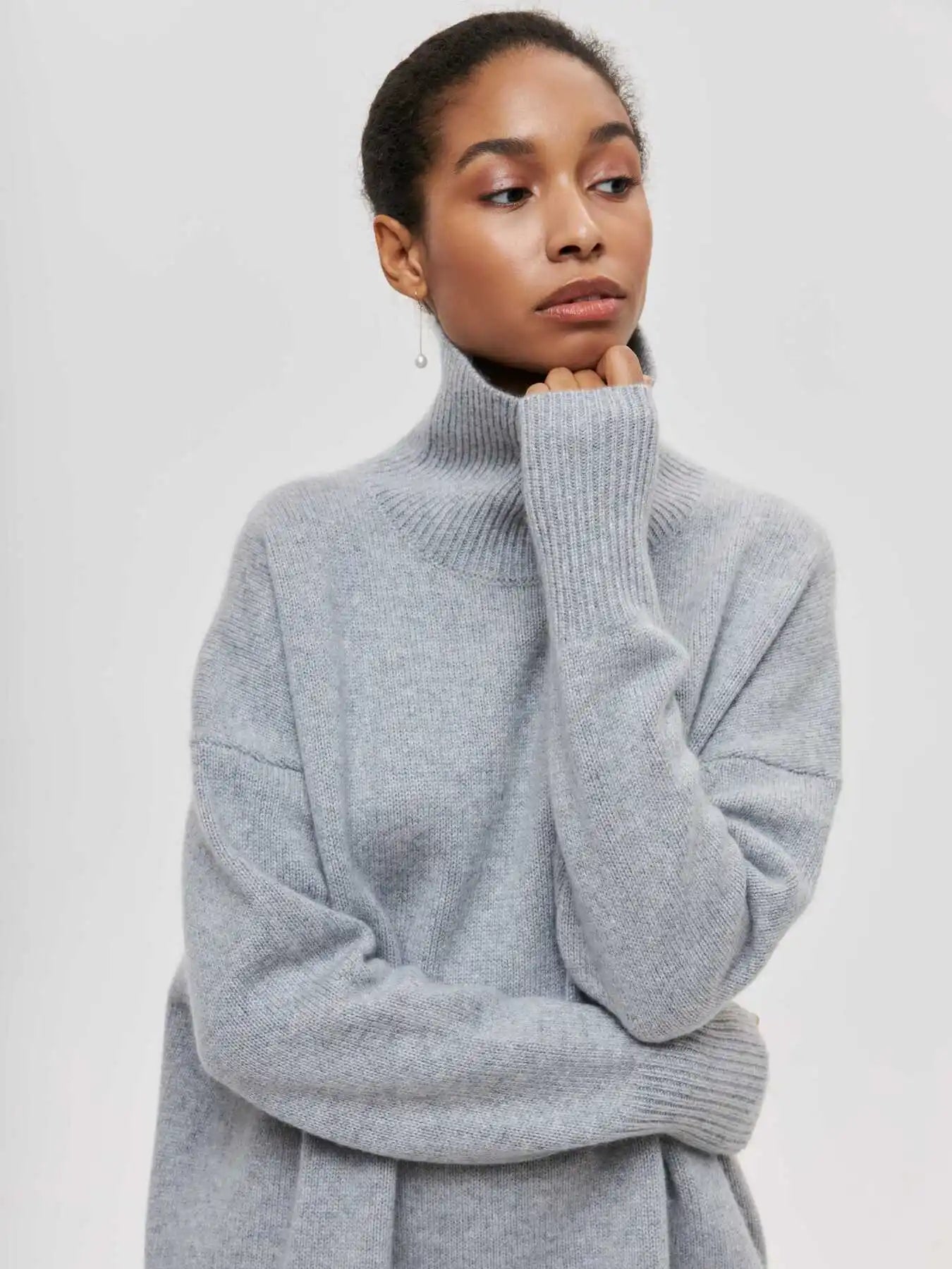 Olivia™ | Elegant Comfort Turtleneck Sweater