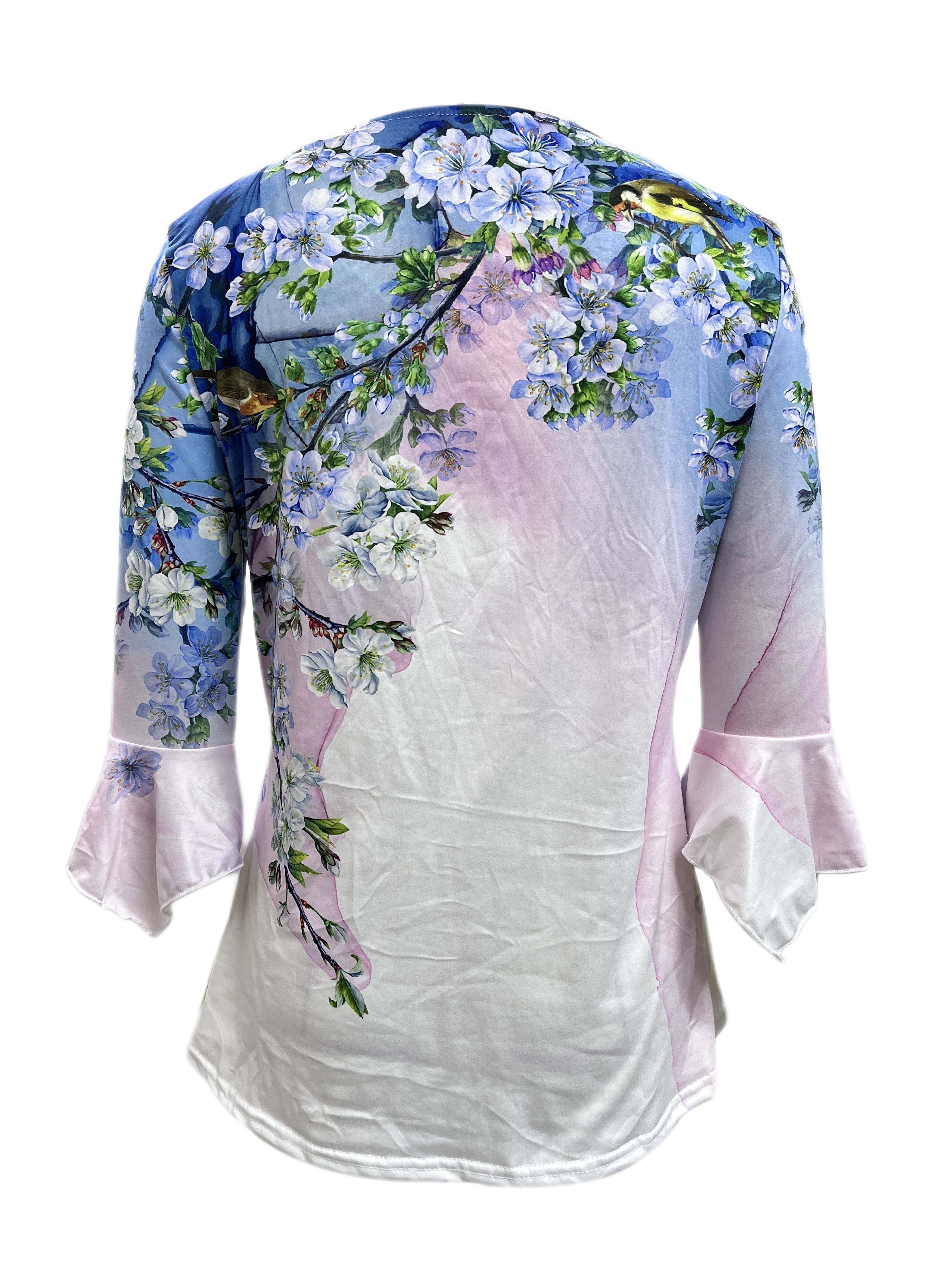 Chloe™ | Chic Floral V-Neck Blouse