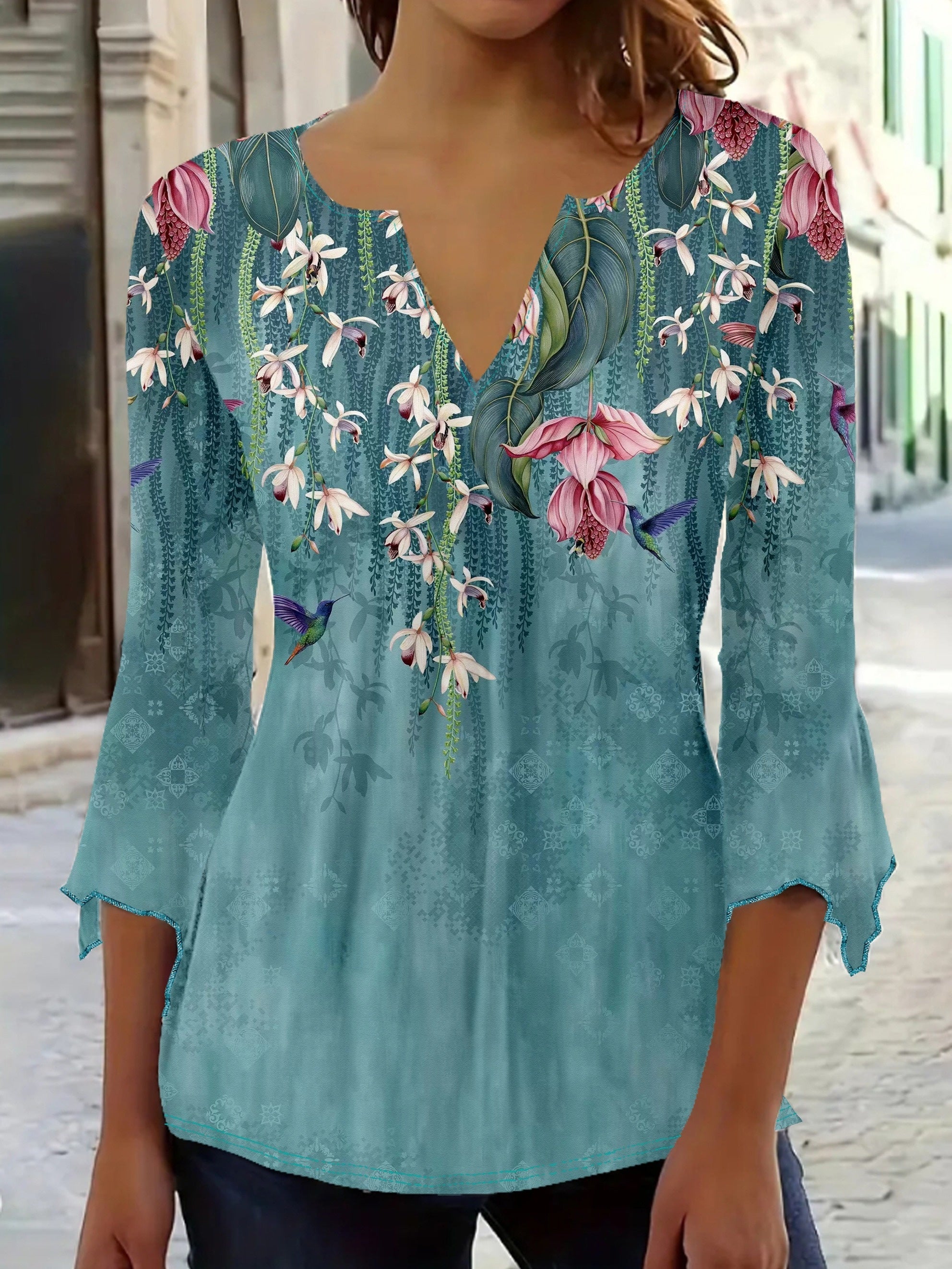 Cambria™ | Elegant Floral Print T-Shirt