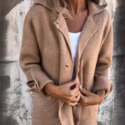 Women's Loose-Fit Coat with Elegant Drape and Lightweight Comfort for Everyday Layering